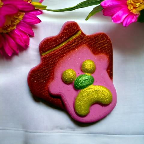 Cowboy bill bath bomb
