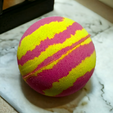 Fig & melon bath bomb