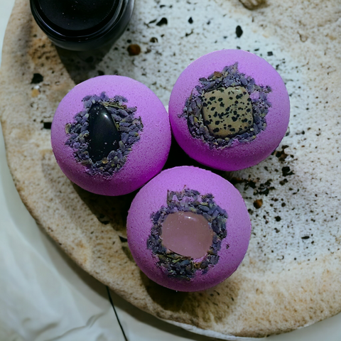 Crystal lavender botanical bath bomb
